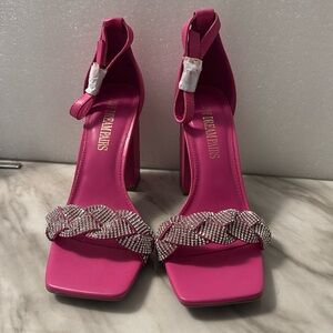 New Dream Pairs square toe pink cable straps heels sandals, size 7.5 NWOT